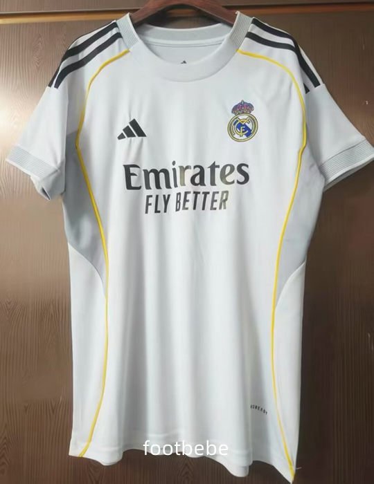 Maillot Real Madrid Femme 2025 2026 domicile Blanc