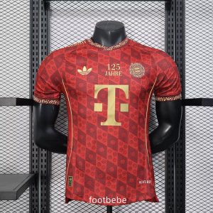 Maillot Match Bayern Munich 2025 125 ans concept rouge