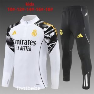 Survetement Real Madrid Enfant 2025 2026 blanc Avec logo jaune