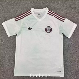 Maillot Qatar Coupe du monde 2026 exterieur