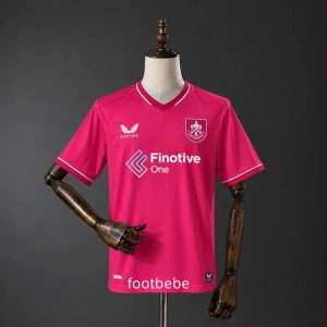 Maillot Burnley 2026 2027 rose